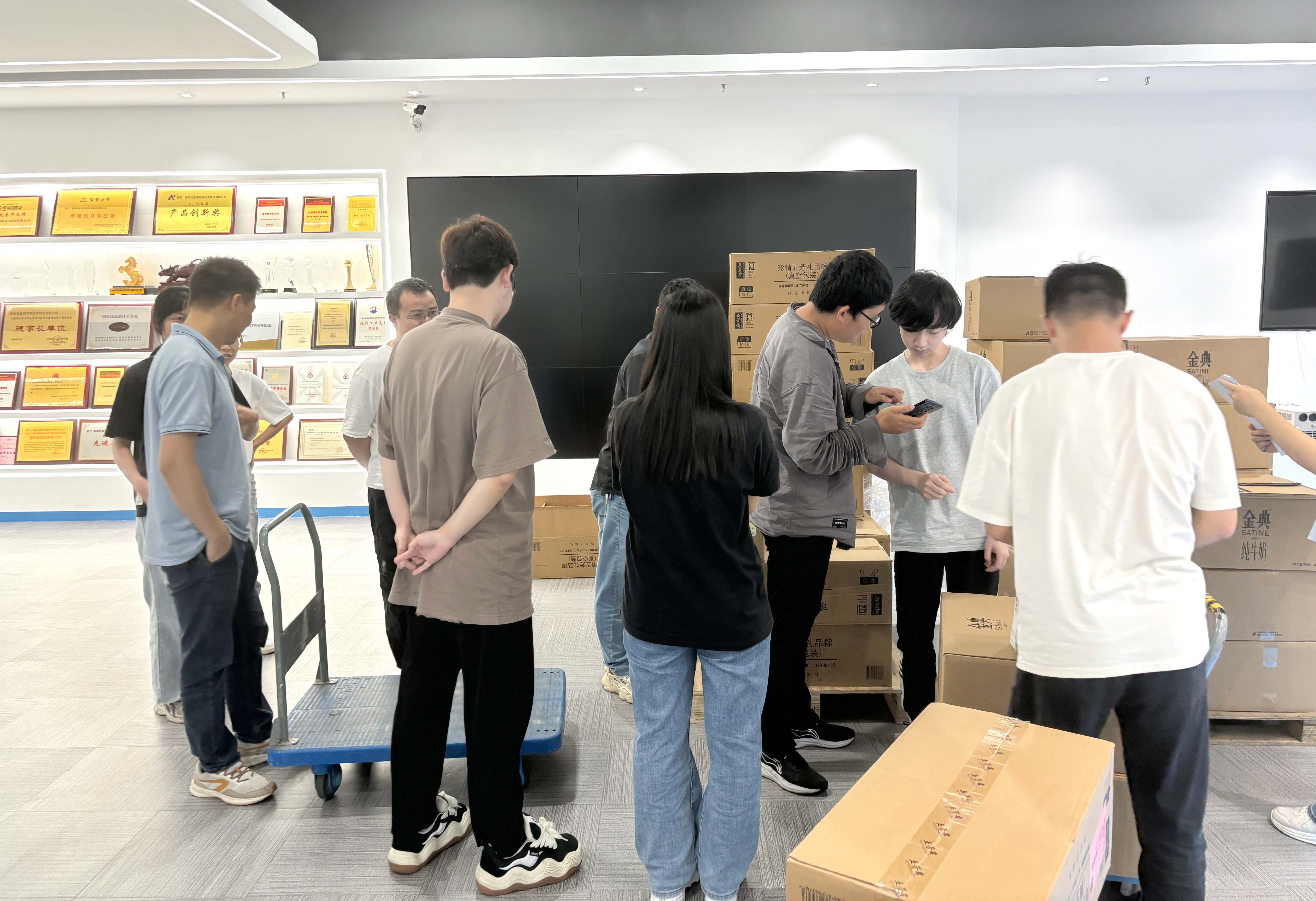 粽香迎端午 关怀暖人心｜体育6686为全体家人们发放端午节福利啦！
