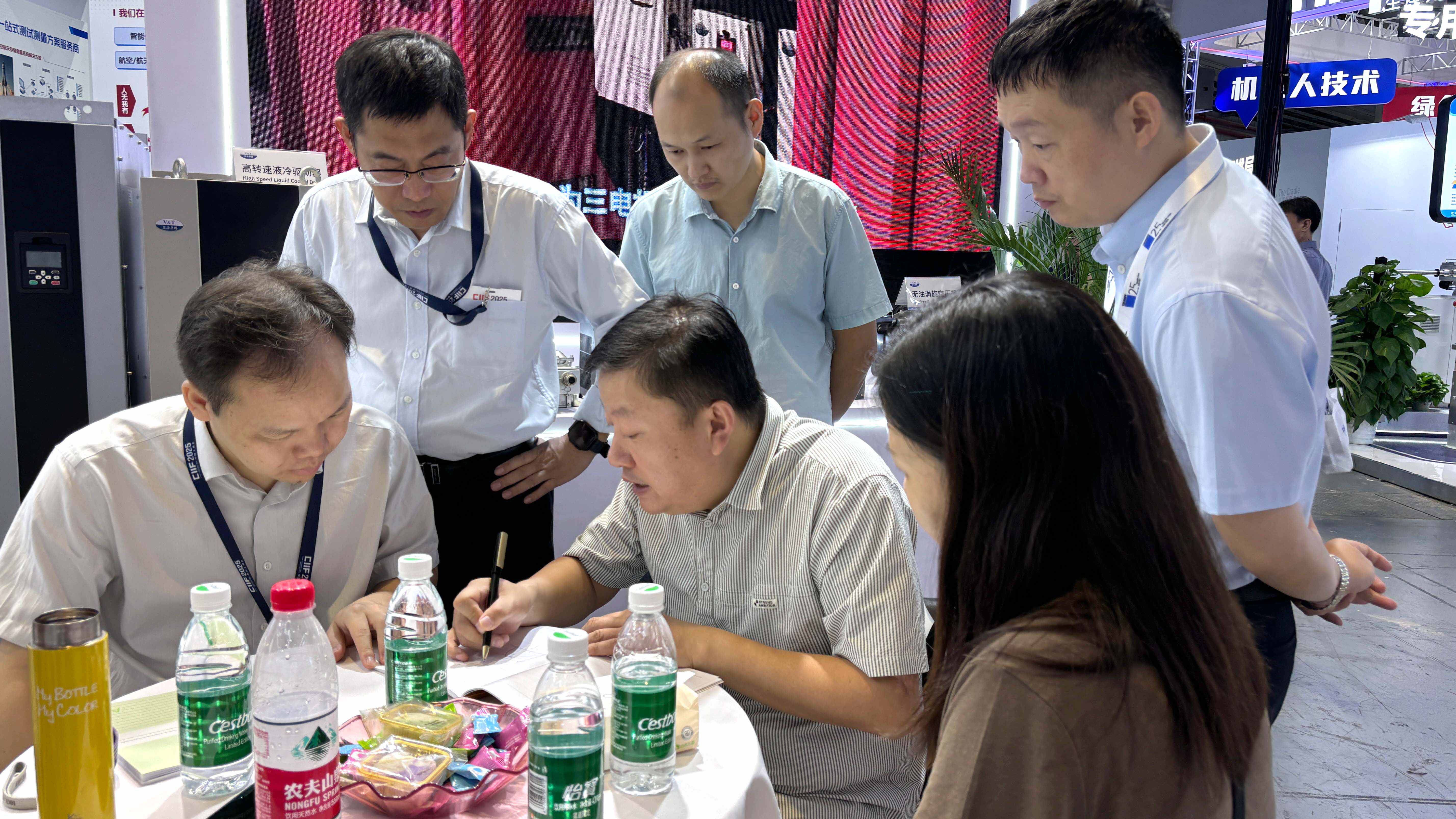 体育66862025上海工博会圆满收官！